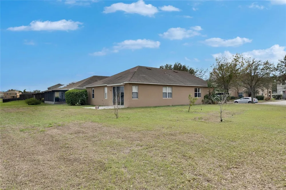 10328 CELTIC ASH DRIVE Ruskin, FL 33573