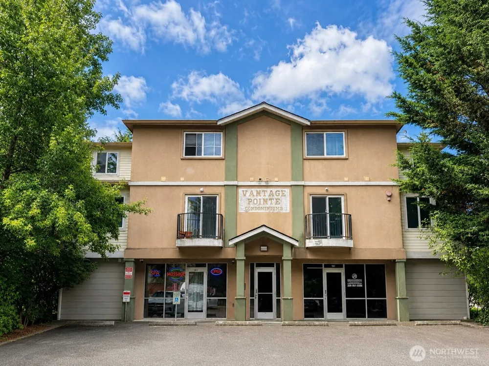 1645 288th Street #207 Federal Way, WA 98003