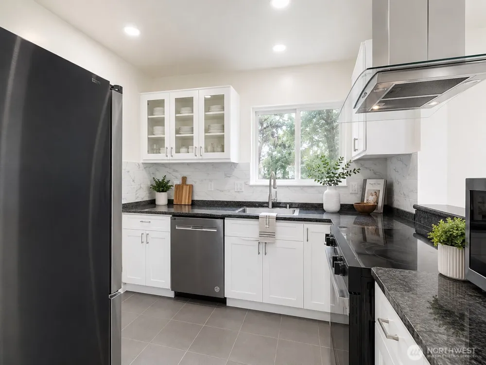 1645 288th Street #207 Federal Way, WA 98003