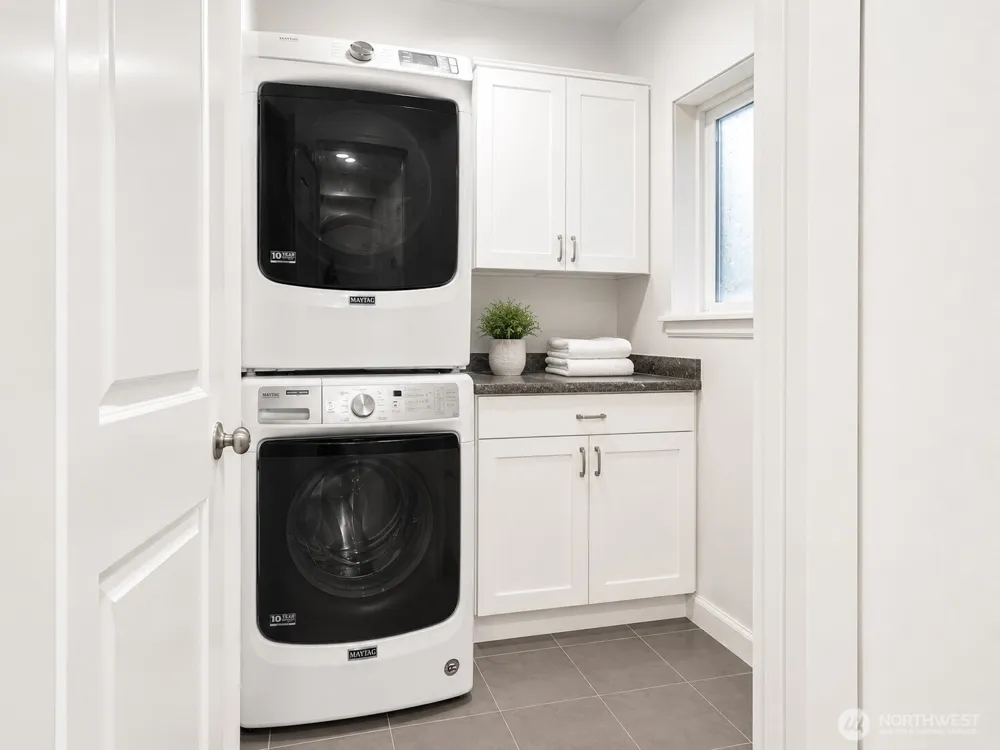 1645 288th Street #207 Federal Way, WA 98003