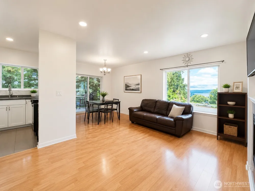1645 288th Street #207 Federal Way, WA 98003