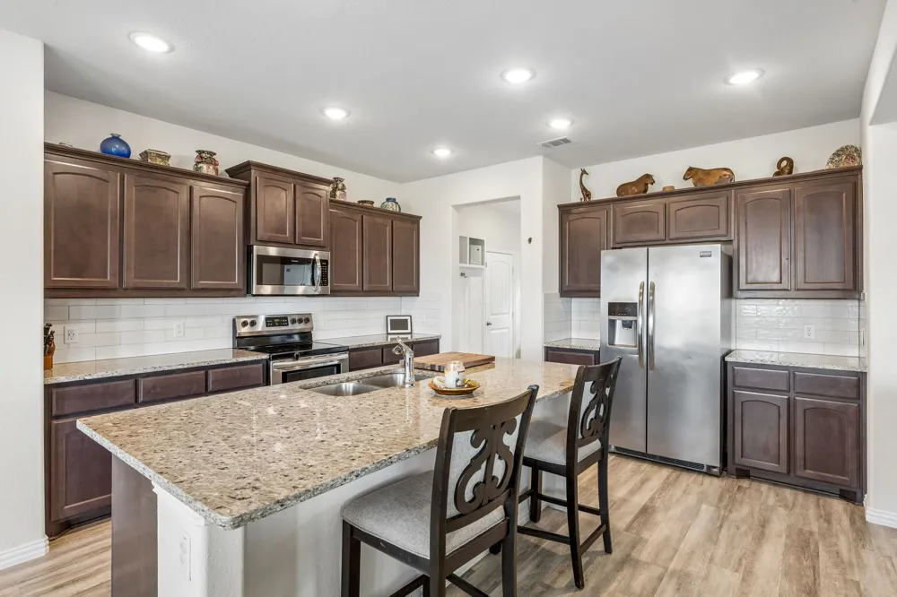 8382 Abner Road Oak Ridge, TX 75161