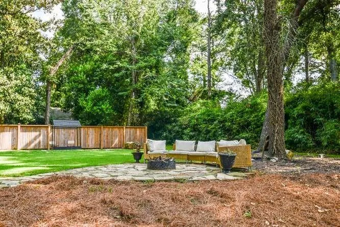 155 Mountain View Drive Gainesville, GA 30501