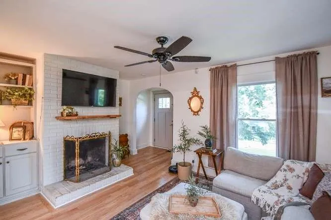 155 Mountain View Drive Gainesville, GA 30501