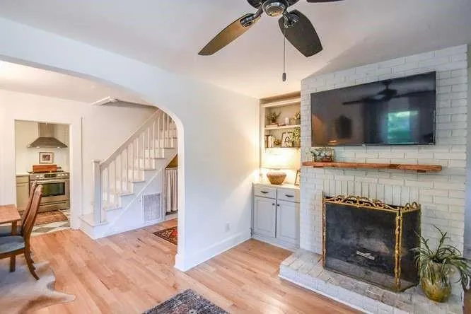 155 Mountain View Drive Gainesville, GA 30501