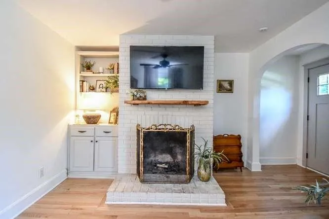 155 Mountain View Drive Gainesville, GA 30501
