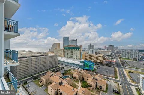 526 PACIFIC AVENUE #2106