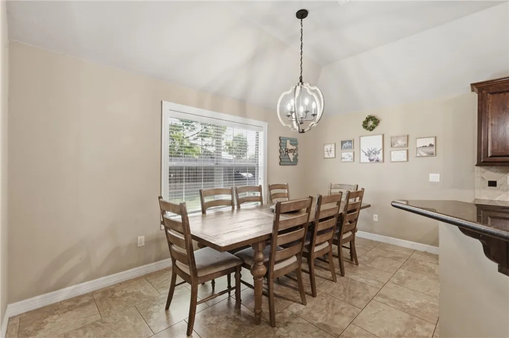 103 Edna Lane Caldwell, TX 77836