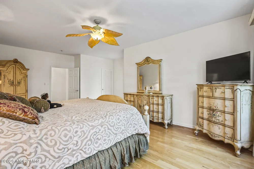 35 Hartack Road Manalapan, NJ 07726