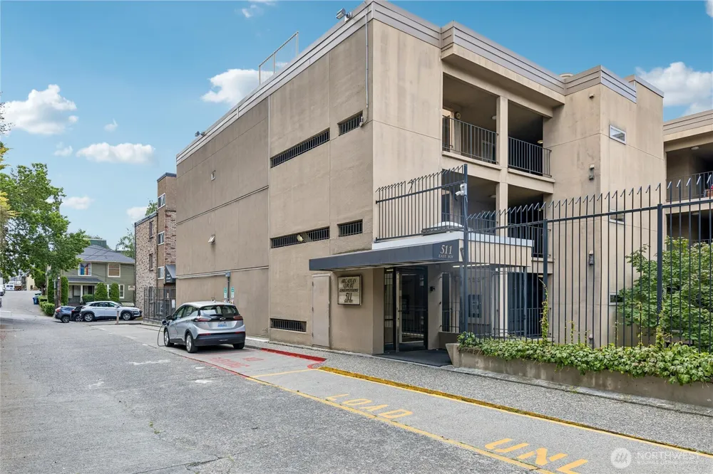 511 E Roy St #213 Seattle, WA 98102