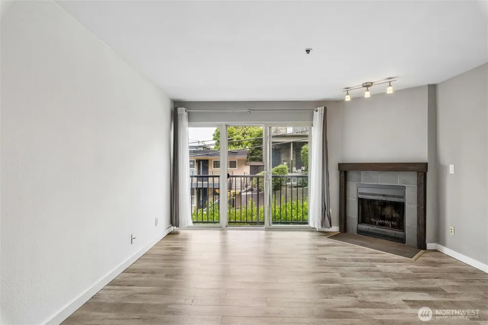 511 E Roy St #213 Seattle, WA 98102