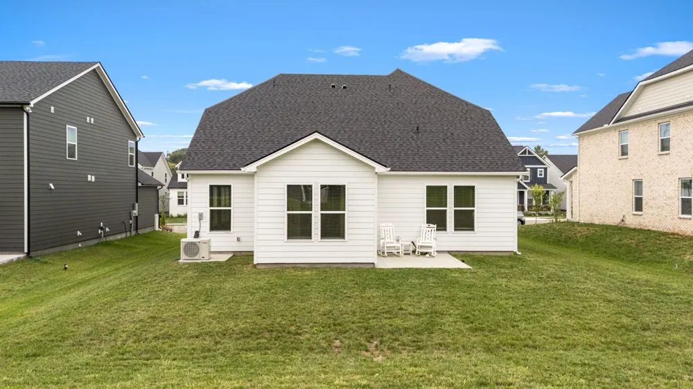 523 Kemp Dr Hermitage, TN 37076