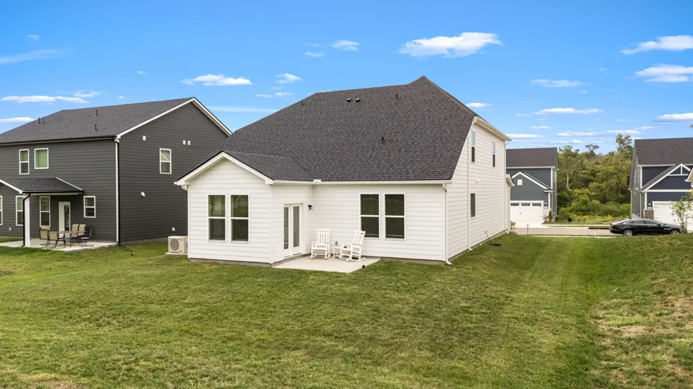 523 Kemp Dr Hermitage, TN 37076