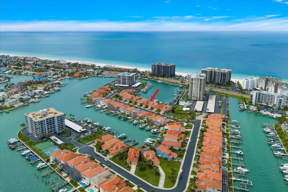 1620 SAND KEY ESTATES COURT Clearwater Beach, FL 33767
