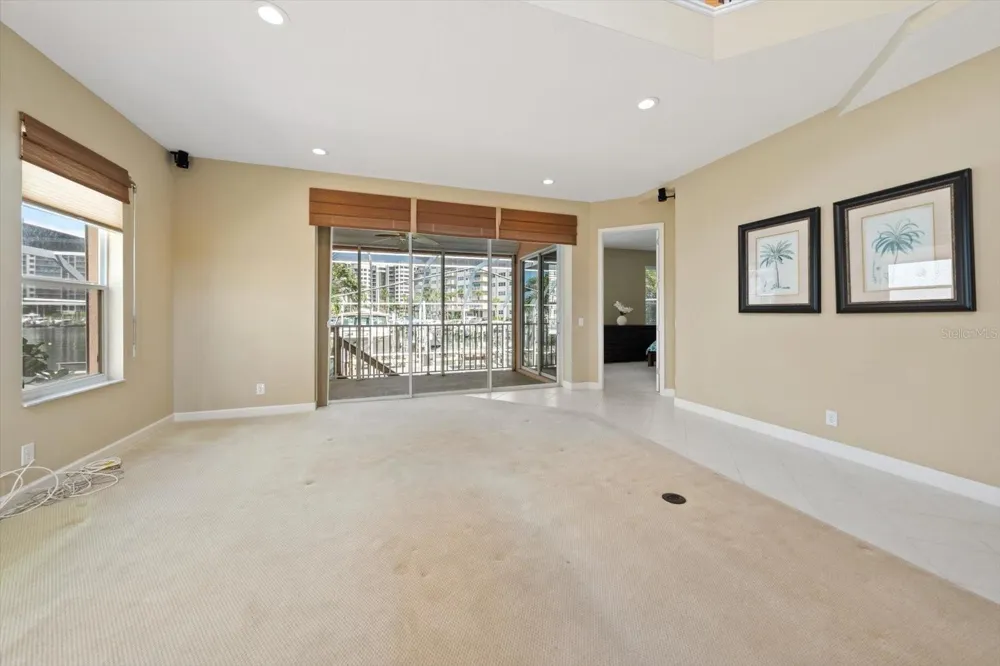 1620 SAND KEY ESTATES COURT Clearwater Beach, FL 33767