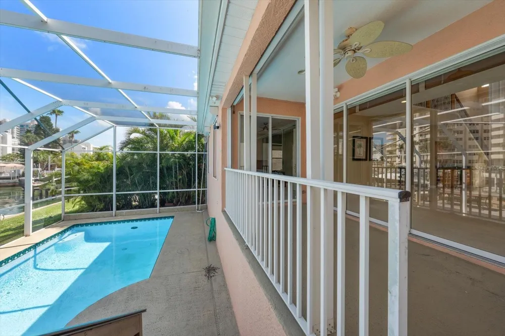 1620 SAND KEY ESTATES COURT Clearwater Beach, FL 33767