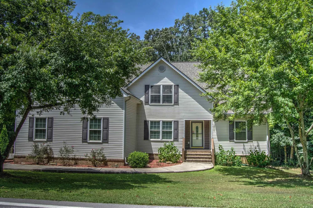 2800 Back Valley Road Trenton, GA 30752