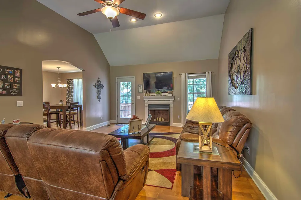 2800 Back Valley Road Trenton, GA 30752