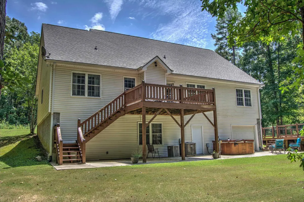 2800 Back Valley Road Trenton, GA 30752
