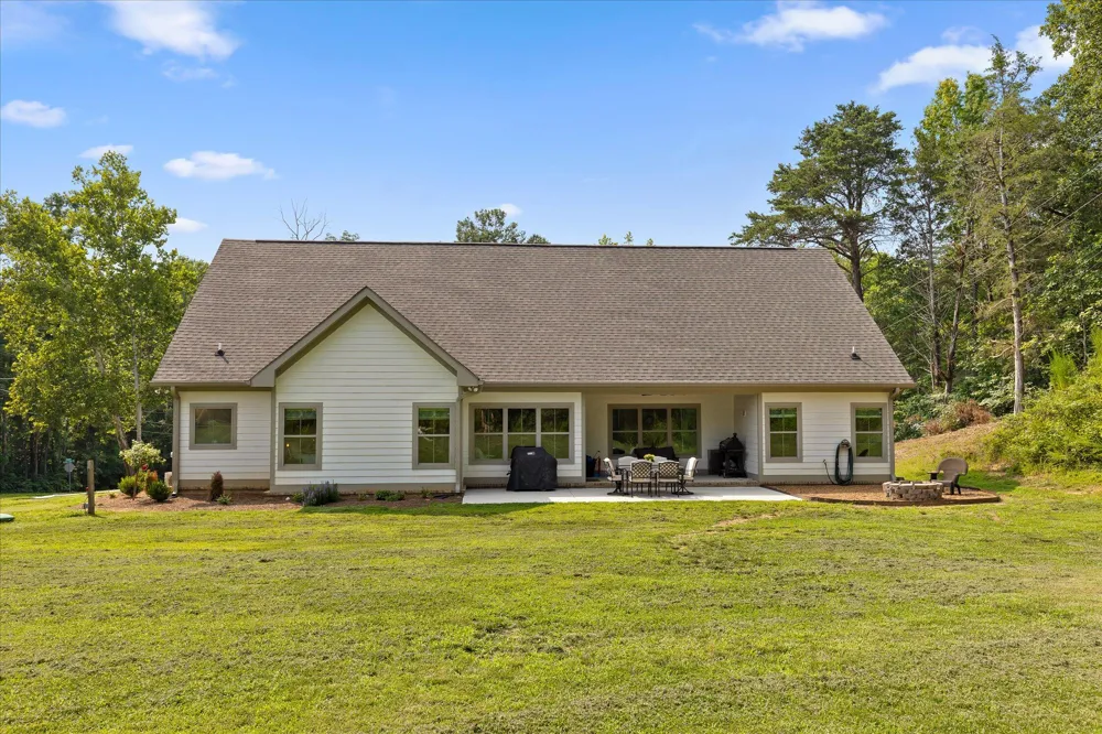 7505 Island Manor Drive Harrison, TN 37341
