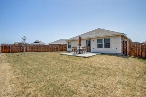 425 Sweet Shade Lane