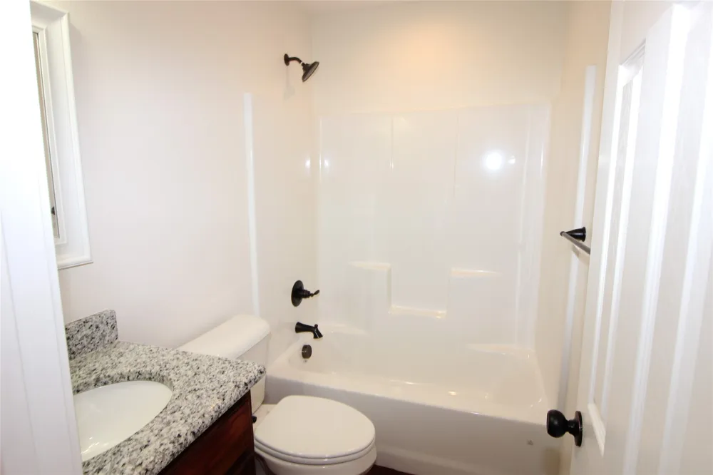 104 Boston Street Whitesboro, TX 76273