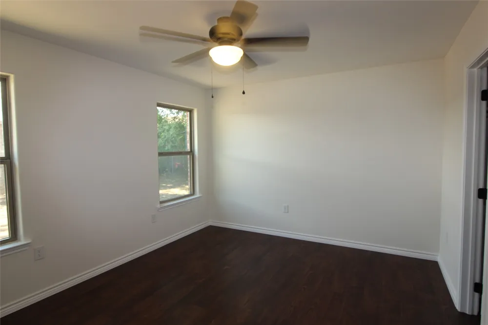 104 Boston Street Whitesboro, TX 76273