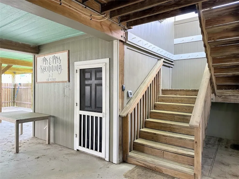 103 Palm Drive Rockport, TX 78382