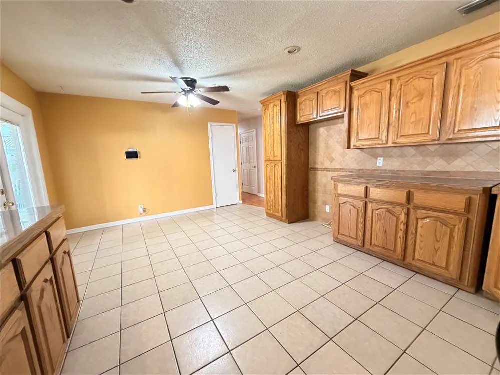 1708 Crosby Street Portland, TX 78374