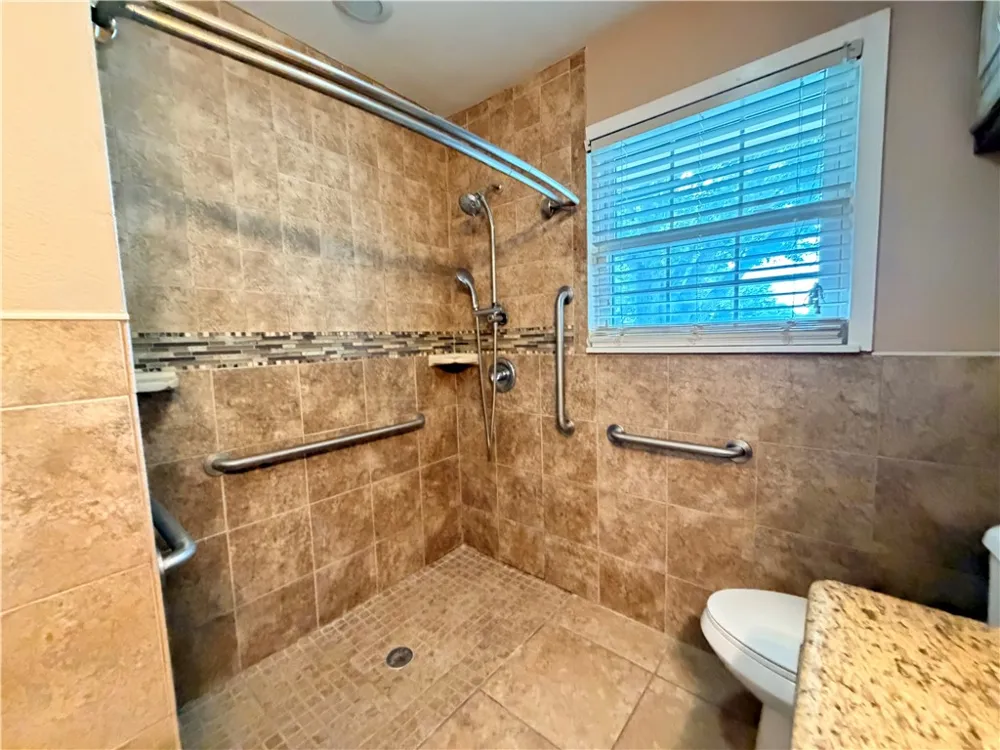1708 Crosby Street Portland, TX 78374