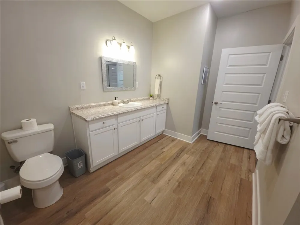 121 Oasis Circle Rockport, TX 78382