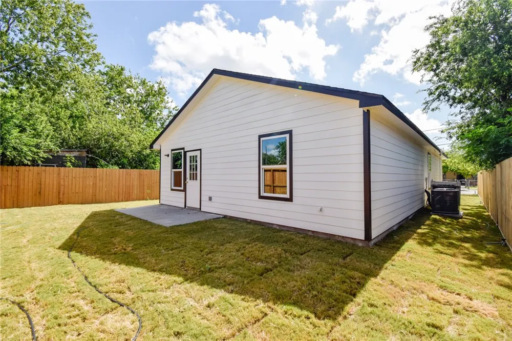 815 Elesa Street Corpus Christi, TX 78405