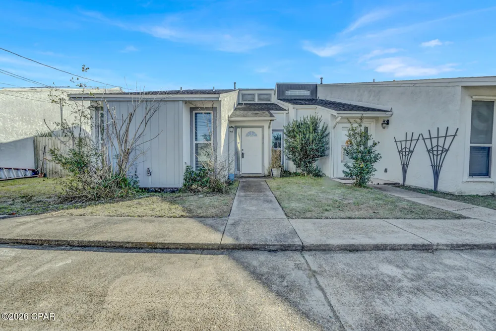 5014 hickory Street Panama City, FL 32404
