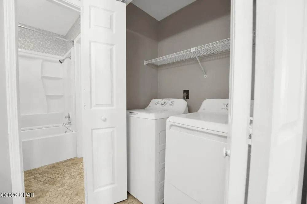 5014 hickory Street Panama City, FL 32404
