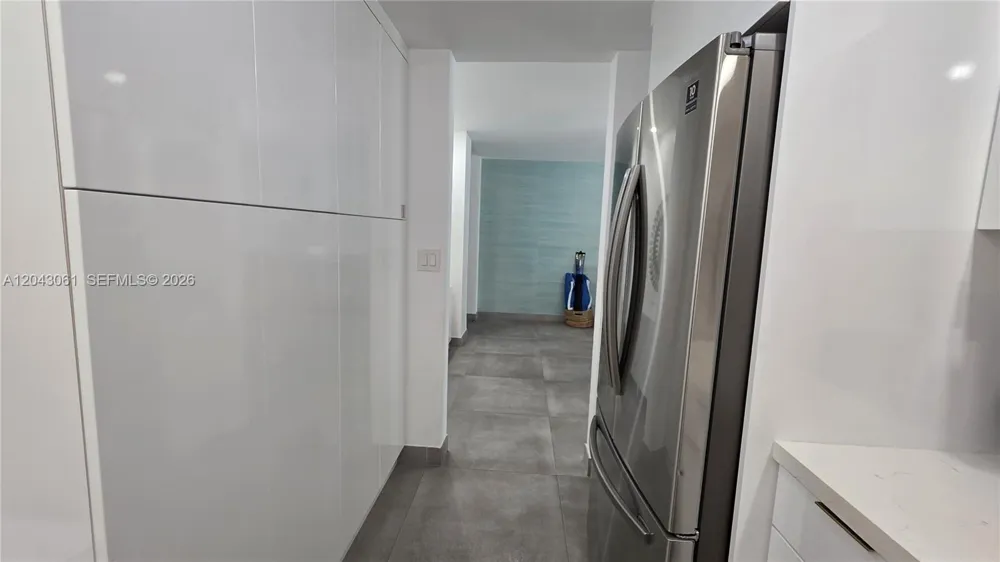 4001 S Ocean Dr #9F Hollywood, FL 33019