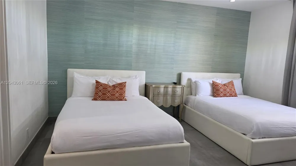4001 S Ocean Dr #9F Hollywood, FL 33019