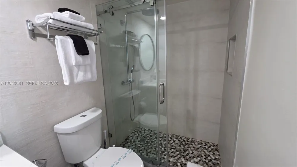4001 S Ocean Dr #9F Hollywood, FL 33019