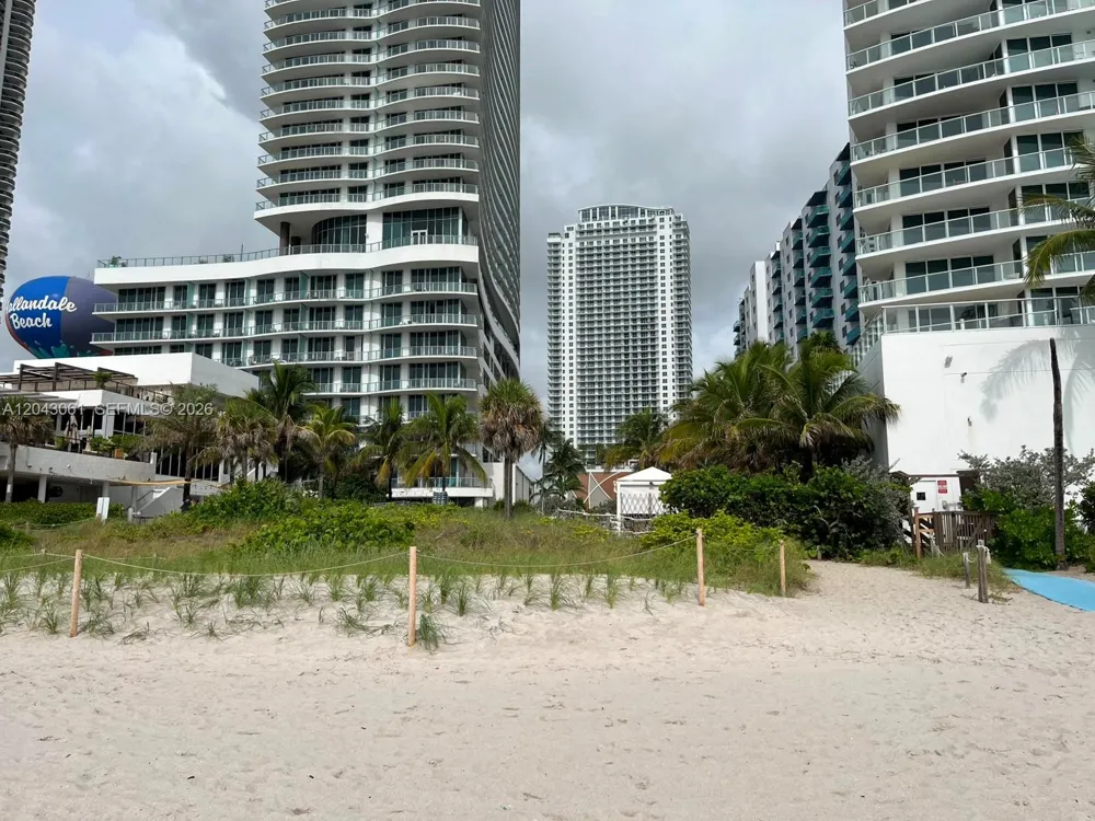 4001 S Ocean Dr #9F Hollywood, FL 33019