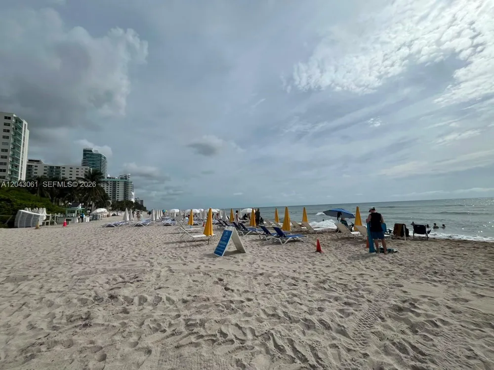 4001 S Ocean Dr #9F Hollywood, FL 33019