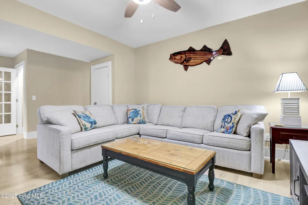 821 Schloss Street Wrightsville Beach, NC 28480