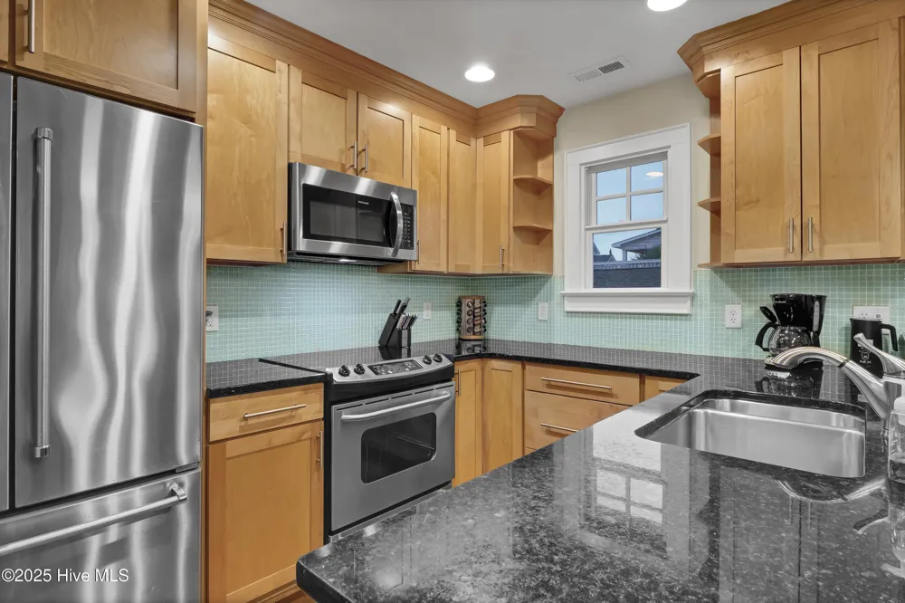821 Schloss Street Wrightsville Beach, NC 28480