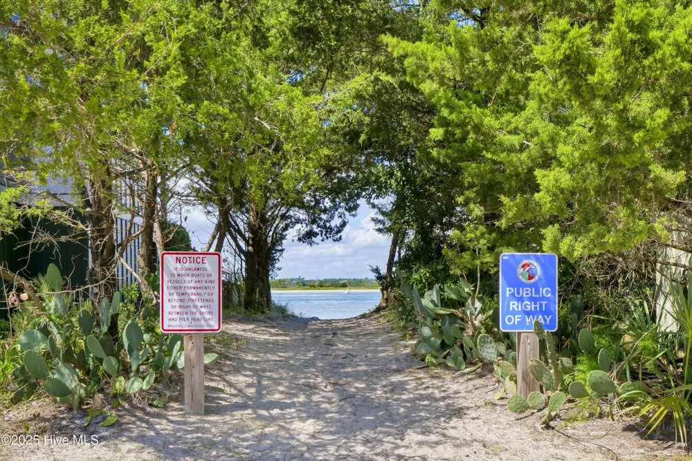 821 Schloss Street Wrightsville Beach, NC 28480
