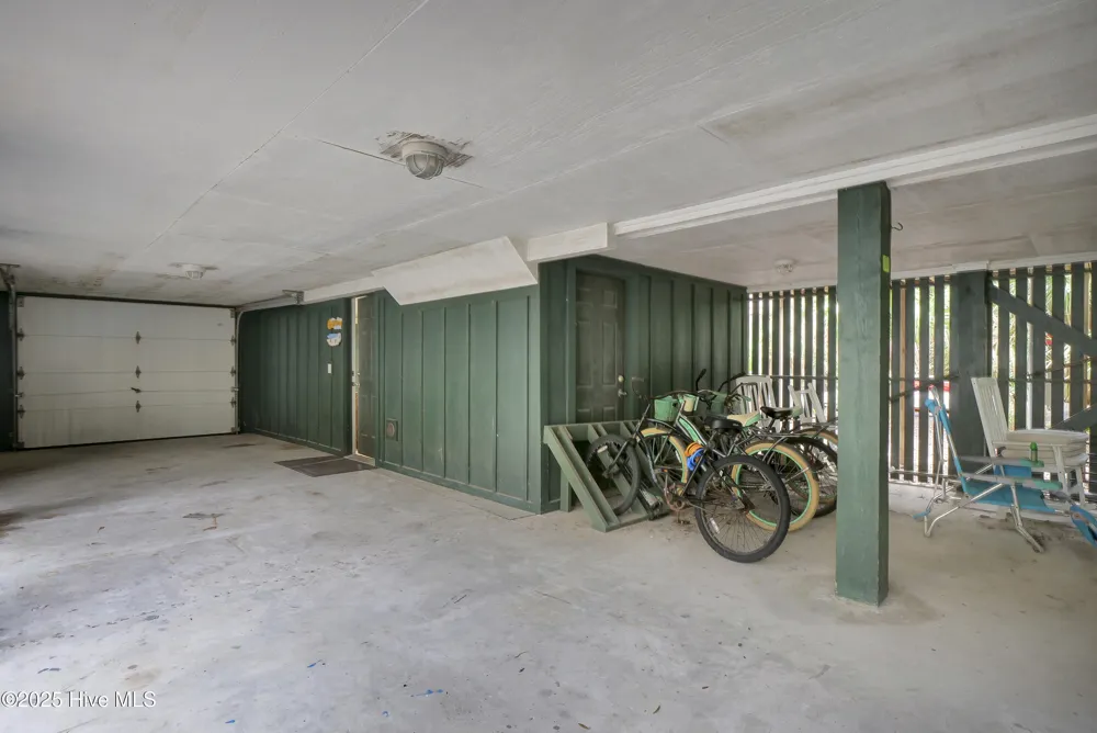 821 Schloss Street Wrightsville Beach, NC 28480