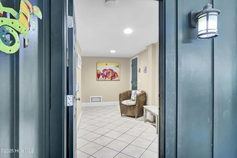 821 Schloss Street Wrightsville Beach, NC 28480