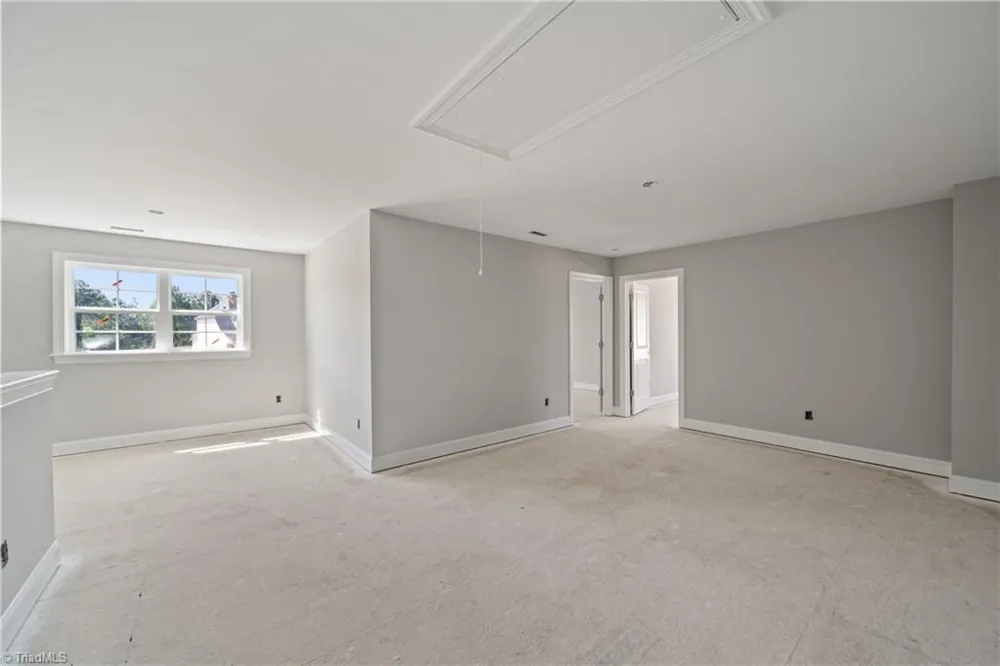165 Canton Drive Lexington, NC 27295