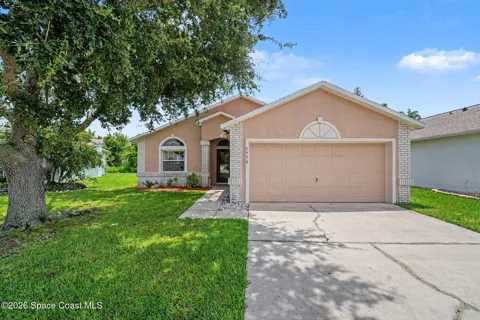 2476 Hidden Pine Lane NE