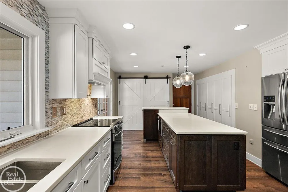 88 Aspinwall Drive Troy City, MI 48098