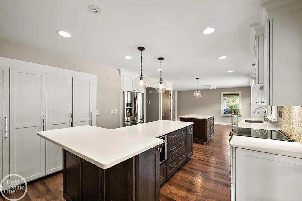 88 Aspinwall Drive Troy City, MI 48098