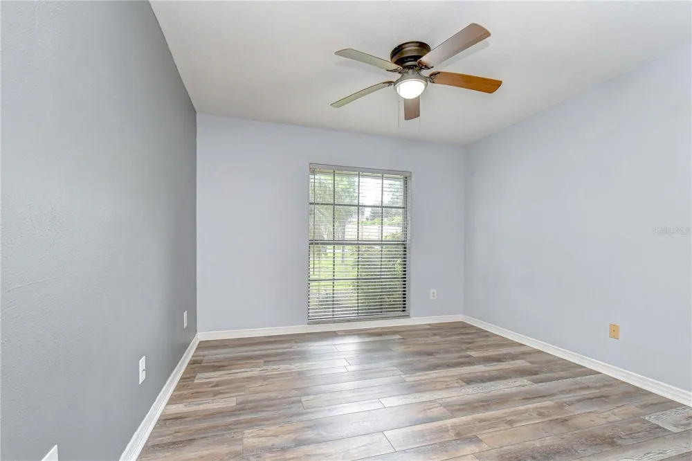 1101 OAKRIDGE MANOR DRIVE Brandon, FL 33511