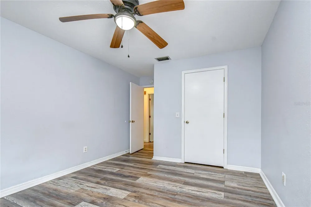 1101 OAKRIDGE MANOR DRIVE Brandon, FL 33511